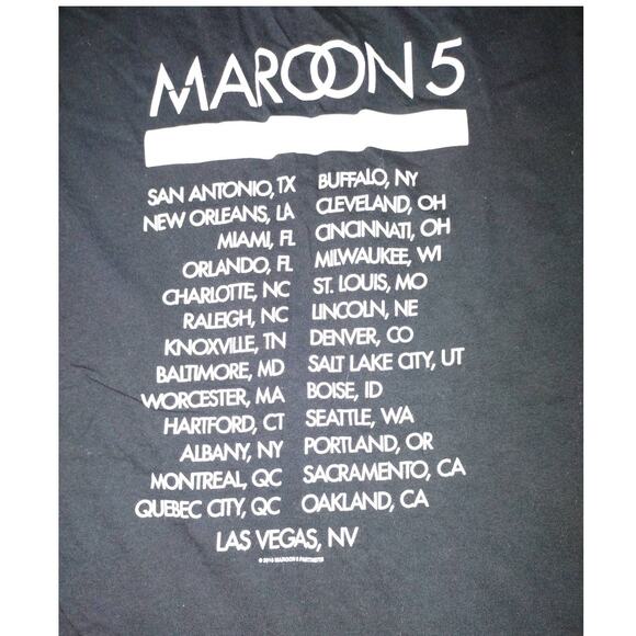 Maroon 5 Concert Tshirt Size Small 2016 - Picture 3 of 3
